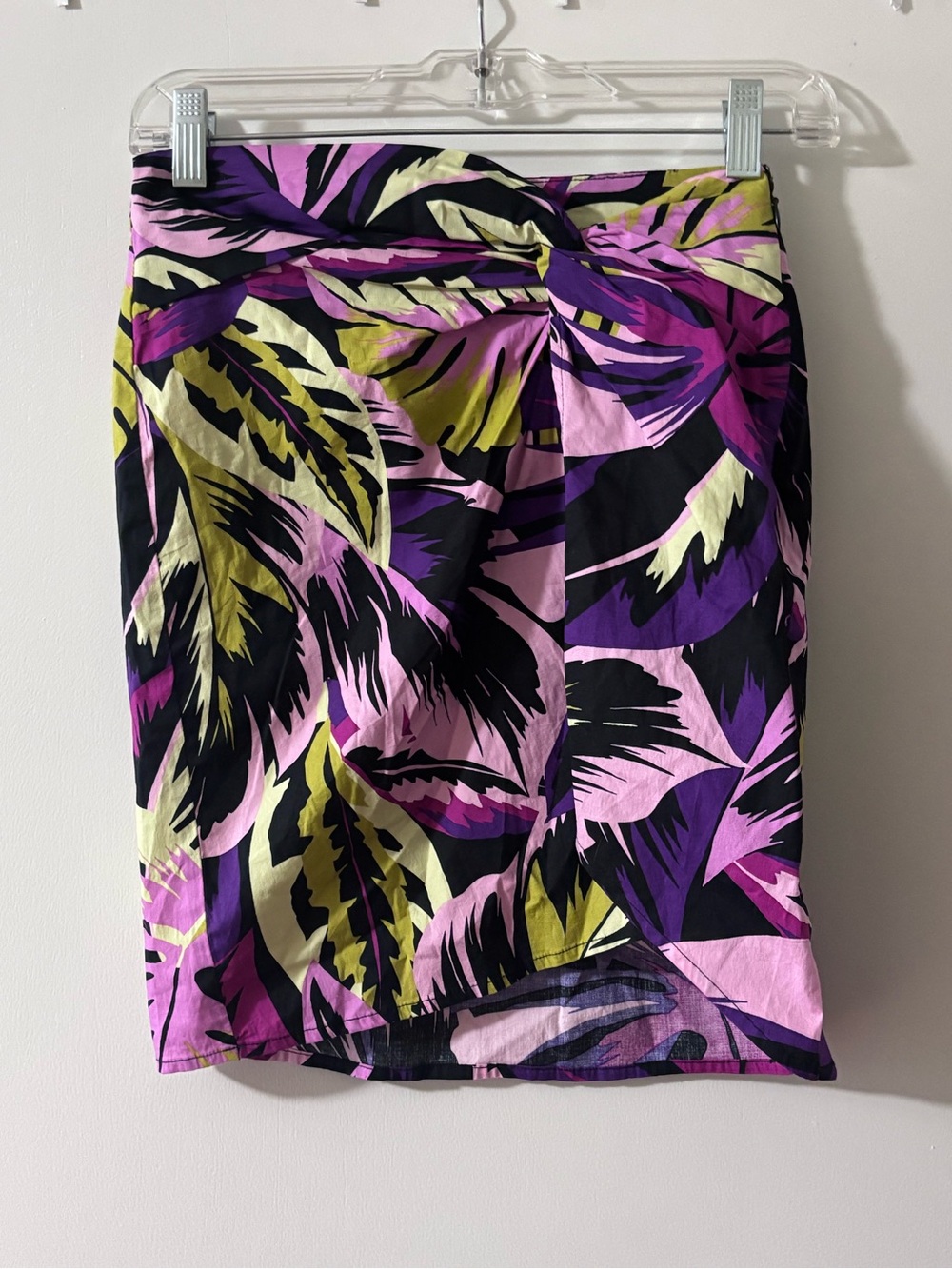 Future Collective Alani Noelle Tropical Leaf Print Twist Skirt Size 00